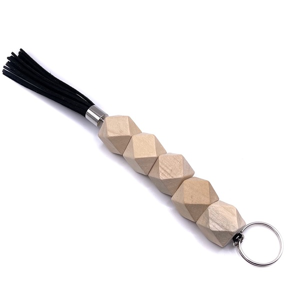 10/$10 NWOT 8" wooden beaded Keychain with black tassel - Picture 5 of 6